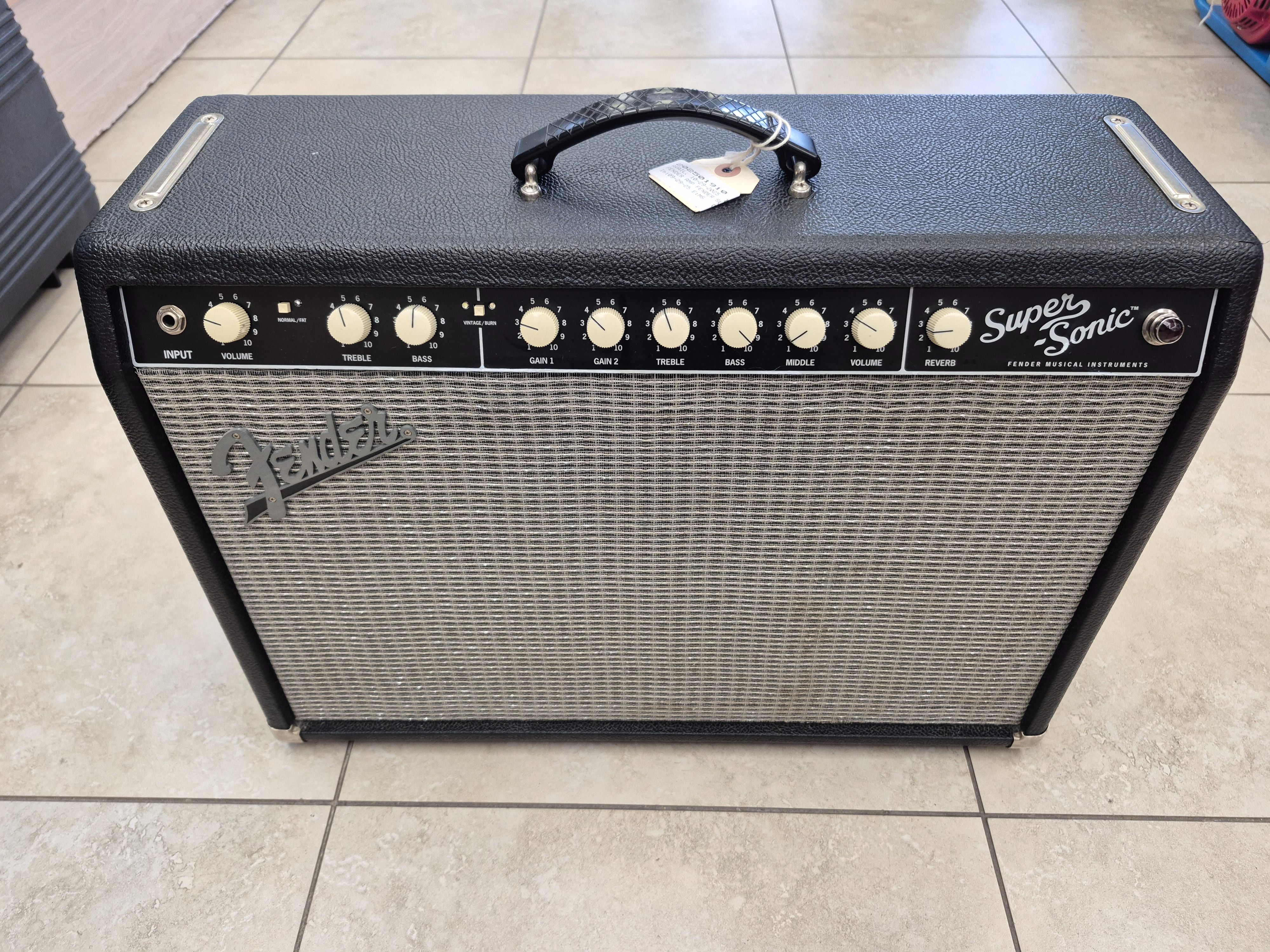 JUST SERVICED Fender Super-Sonic 22 1x12 Tube Combo Amp - Black