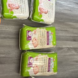 Newborn & Size 2 Diapers