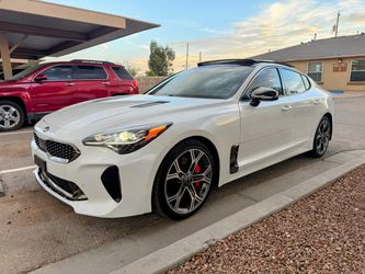 2021 KIA Stinger