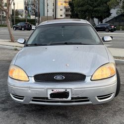 2002 Ford Taurus 