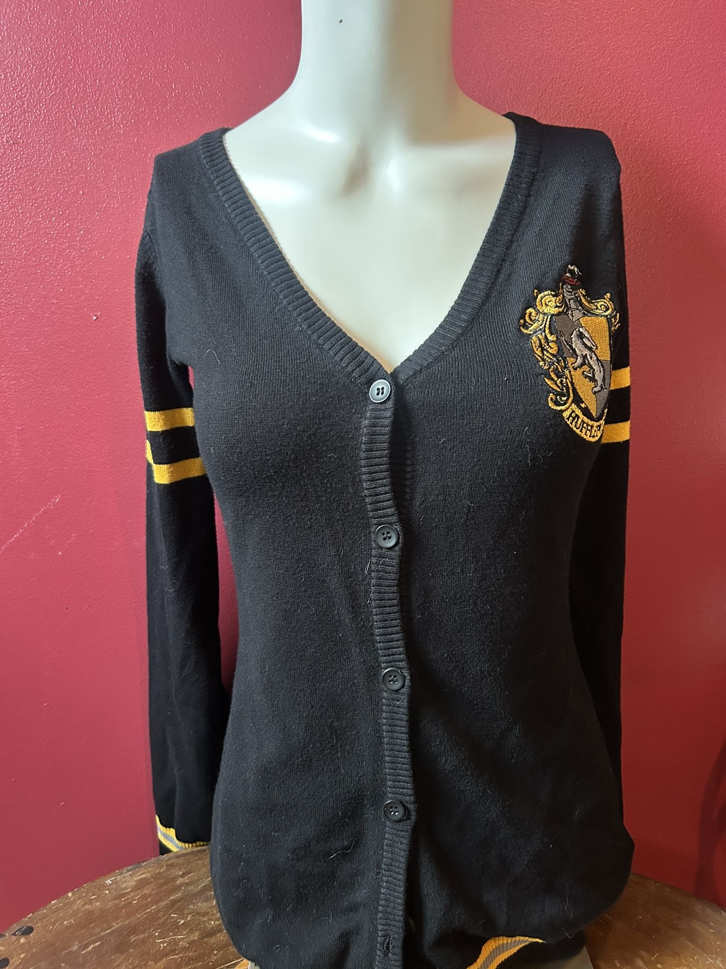 Harry Potter Cardigan Sweater SZ Small Hufflepuff Patch V Neck Costume Cosplay