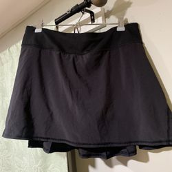 LuluLemon Black Skort 