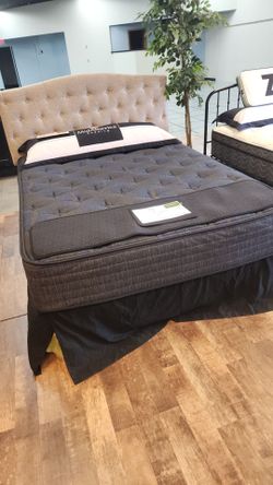 Queen Mattresses!!! 40 down