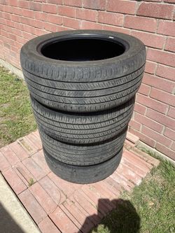 225/50 R17 Tires