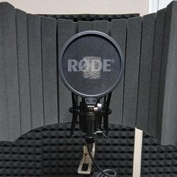 RODE NT1 AND MORE!!! (EXCELLENT CONDITION)