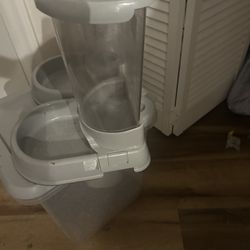 Pet Food And Water Dispenser 