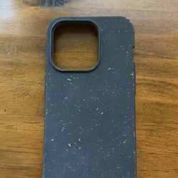 Pela Case iPhone 14 - Black with MagSafe