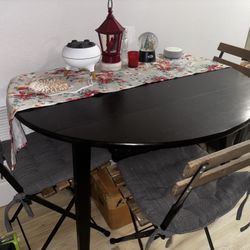 Small Dining Table 