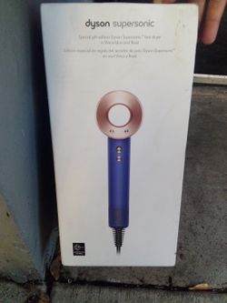 Dyson Supersonic Hair Dryer Special Gift Edition.