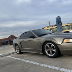 2002 Ford Mustang