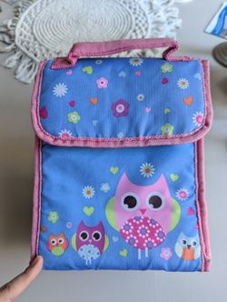 Punctuate Barnes And Noble Lunch Tote