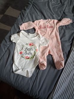 Two onesie that say little sister