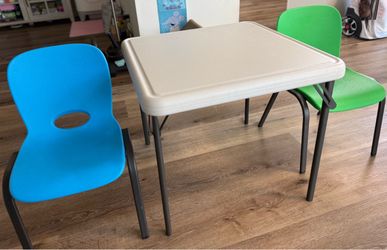Lifetime kids table & chairs