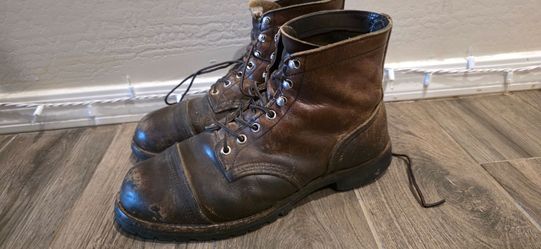 Red Wing Iron Rangers 9.5 mens