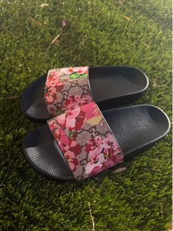Women designer slides