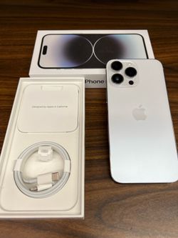 iPhone 14 Pro 256gb unlocked for any carriers ( Liberado)