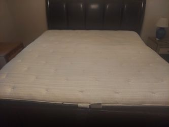 King size bed
