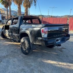 2022 TOYOTA TACOMA DOUBLE CAB PART OUT
