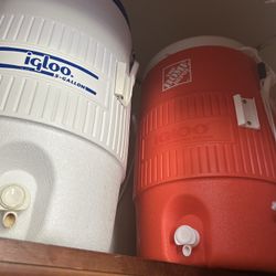 Both Water Can 