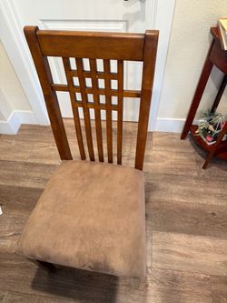 Table + Chairs