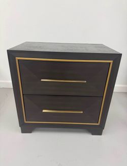 Luxury Nightstand W/ USB(Walnut)