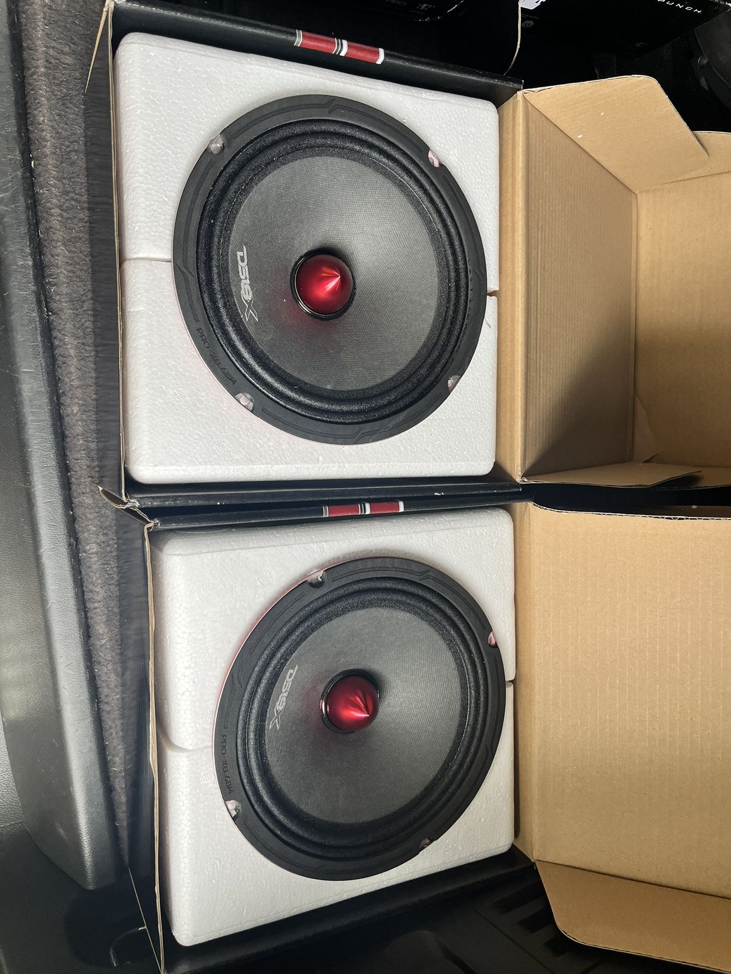 4 8’’ Excursions & 2 8’’ Ds18s