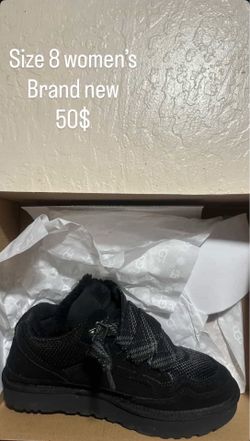 Uggs shoes