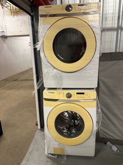 Samsung has/electric dryer and washer