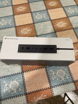 Microsoft Surface Dock 2