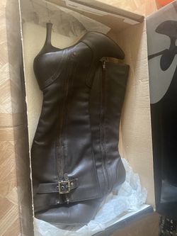 Botas Andrea Size 8