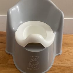 BabyBjorn potty chair 