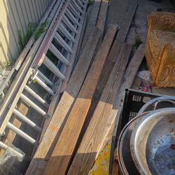 Wener Extension Ladder And Planks 