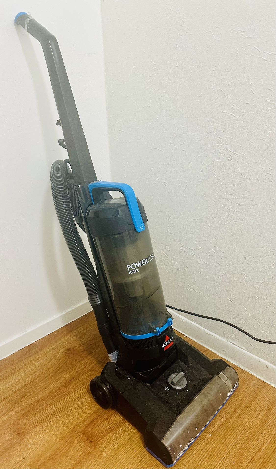 Powerforce Helix Vacuum Cleaner (Dual Action)