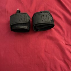 Personal record wrist wraps