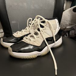 Concord 11s Size 9 No Box Authentic 