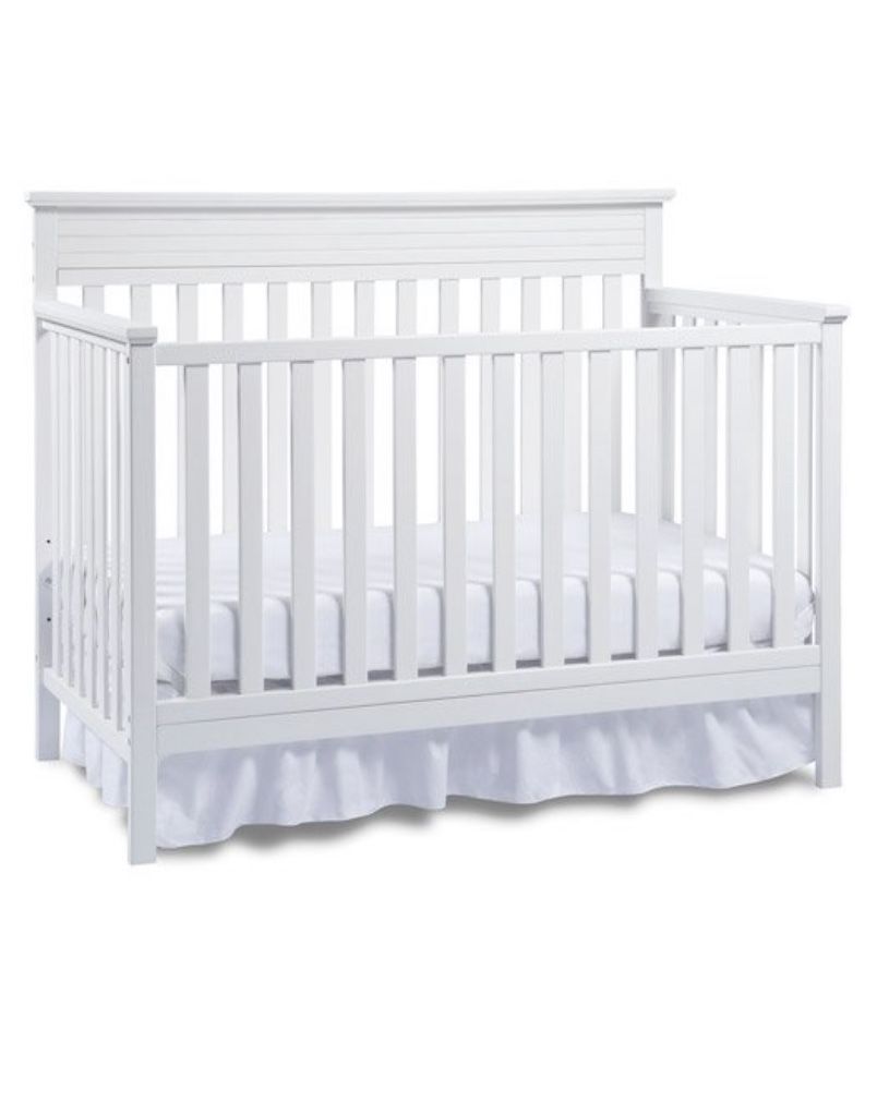 Fisher Price Convertible Crib Snow White and mattress