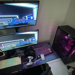 Entire Gaming / Streaming PC Setup