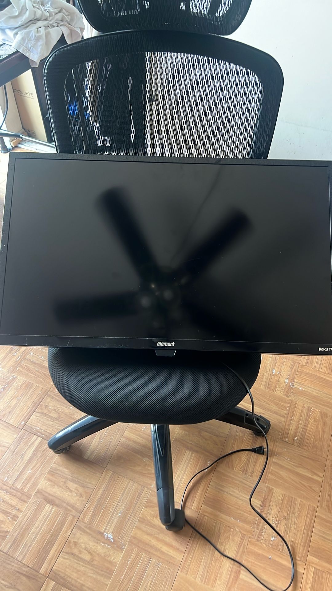 Roku TV Element