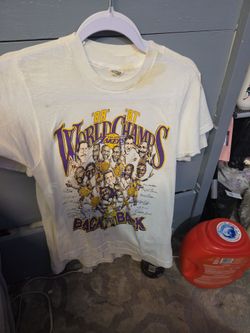 Small vintage world series 88 shirt