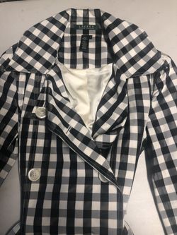 Black white checkered print rain coat 🧥
