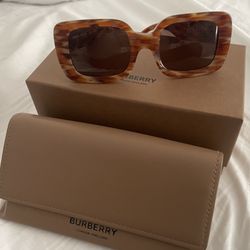 Burberry Women’s Sunglasses 
