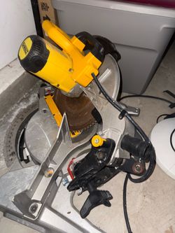 Dewalt miter saw