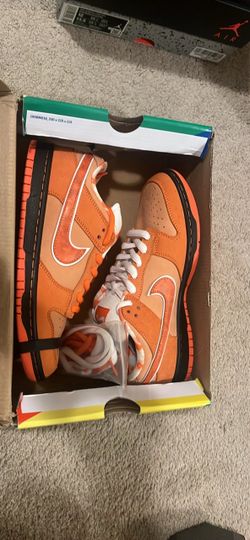 SB Lobster Dunk Orange Size 8.5 Mens