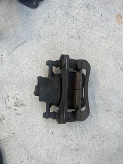 Camry Knuckle And Caliper