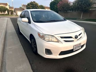 Toyota Corolla LE