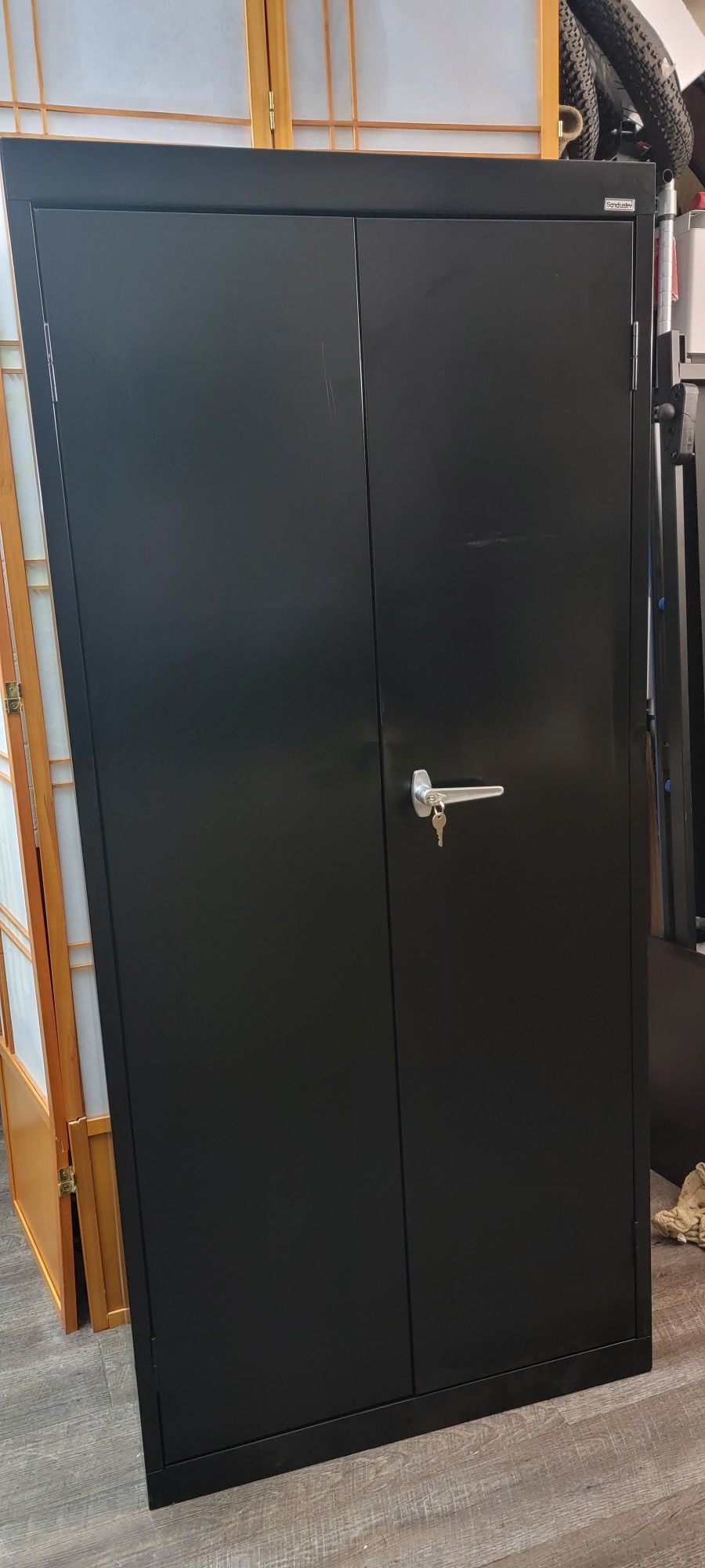 Sandusky Locking Metal Storage Cabinet