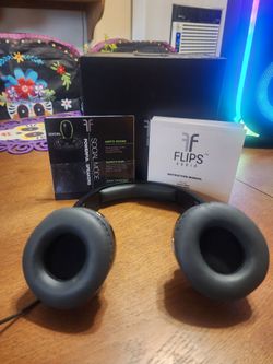 2013 Flips Audio Social Mode Headphones