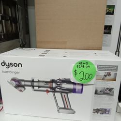 Random Items For Sale Dyson, Tow bar system, Stuffed Animals, Bubbles