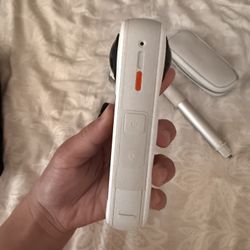 Insta360 x5 satin White Limited Edition 