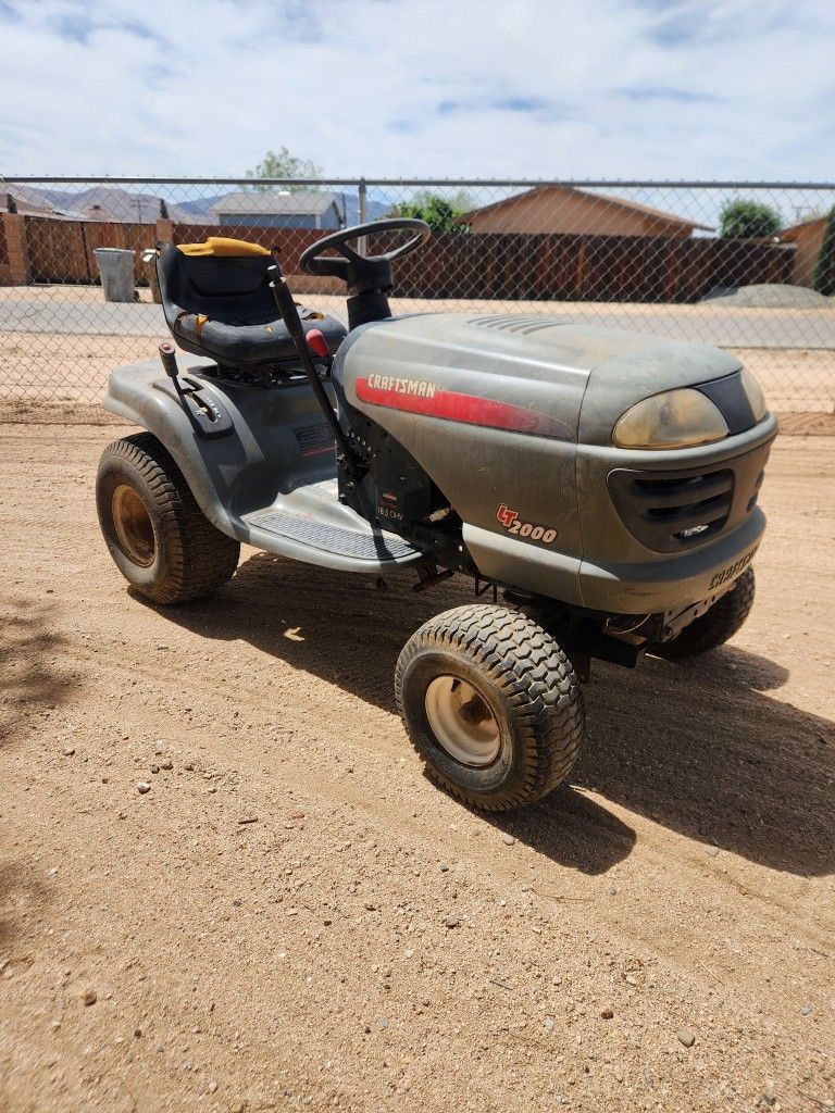 Garden Tractor With Weed Maintainer